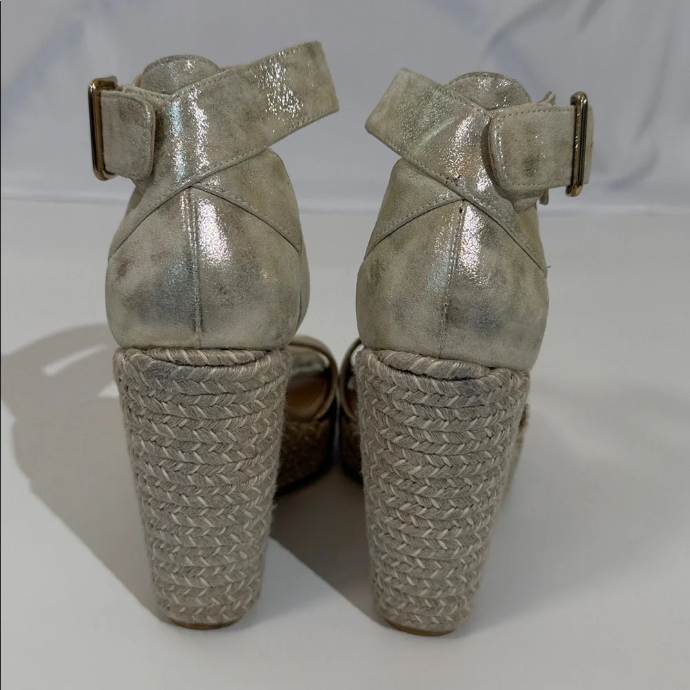 Stuart Weitzman Mostly Platform Wedge Sandal Size 6 Gold Espadrille